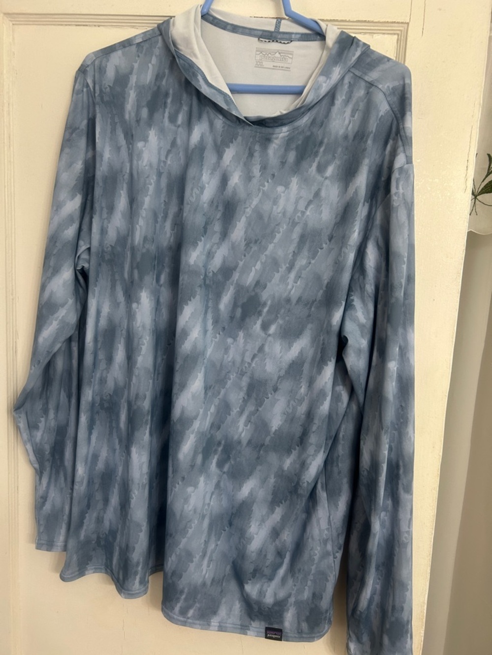 Patagonia Light Blue and Gray Hoodie Top